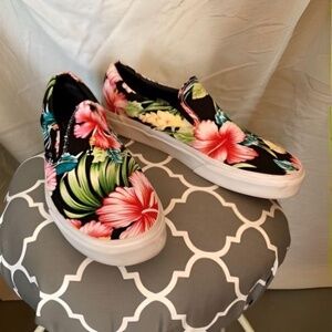 Vans "Off The Wall" slip on sneakers, tropical, unisex mens 9.5, women's 11